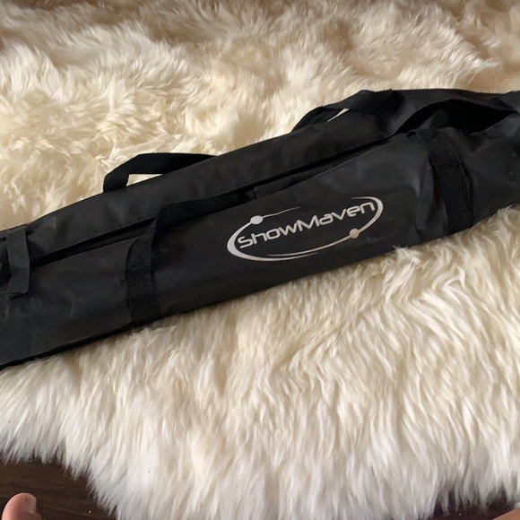 Backdrop - Picture 7 of 7